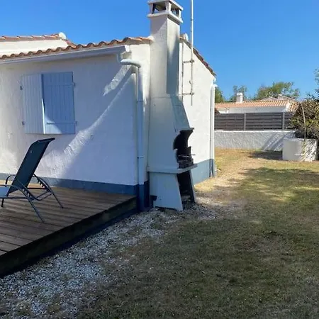 Maison Situee A 150m De La De La Madeleine