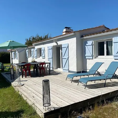 Maison Située à 150m De La De La Madeleine Hébergement de vacances